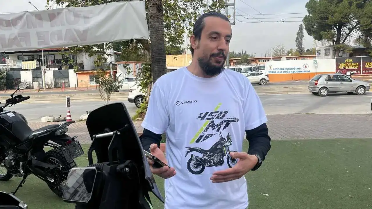 Antalya’da Ambulans İçin Trafiği Tek Başına Açtı! 5